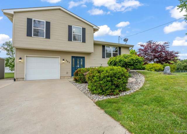 Property at 367 116th Ave, Martin, MI 49070, 3 beds, 1.5 baths