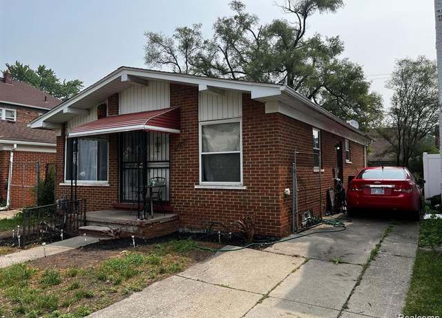Property at 16816 Pinehurst St, Detroit, MI 48221, 3 beds, 1.5 baths