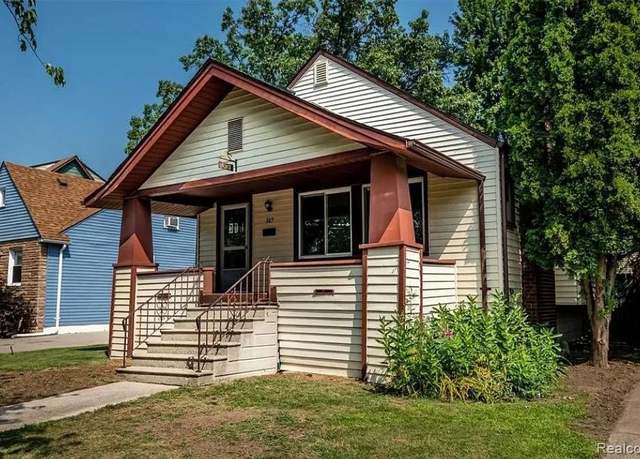 Property at 517 E 3rd St, Royal Oak, MI 48067, 3 beds, 1 bath