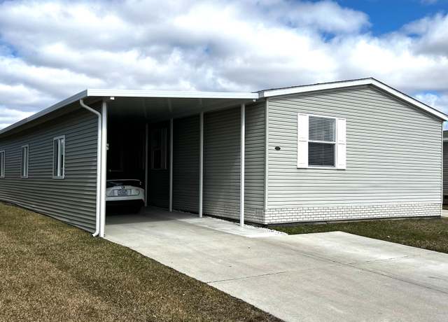 Property at 33123 Aspen Ct, New Haven, MI 48048, 3 beds, 2 baths