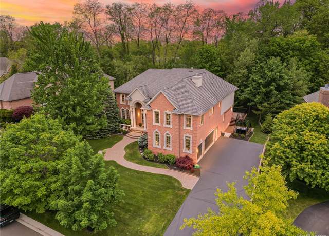 Property at 4575 Forest Edge Ln, West Bloomfield, MI 48323, 5 beds, 5 baths