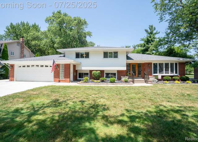 Property at 8310 Burning Bush Rd, Grosse Ile, MI 48138, 4 beds, 3 baths