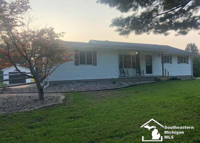 Property at 5106 Wells Rd, Petersburg, MI 49270, 3 beds, 1 bath