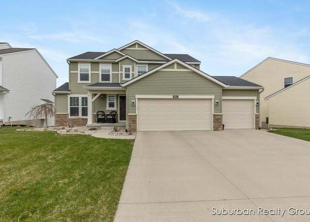Property at 8852 Abbington Dr, Jenison, MI 49428, 5 beds, 3.5 baths