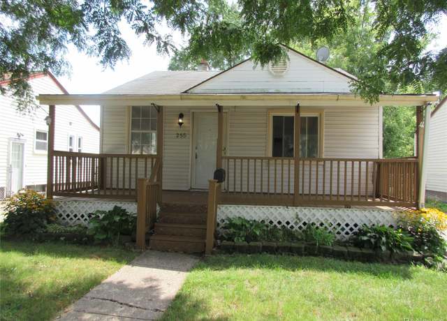 Property at 255 W Rutgers Ave, Pontiac, MI 48340, 2 beds, 1 bath