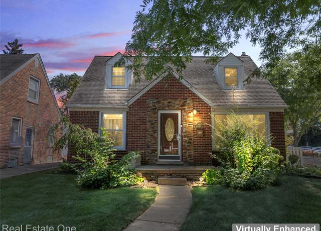 Property at 1300 Nightingale St, Dearborn, MI 48128, 4 beds, 2.5 baths