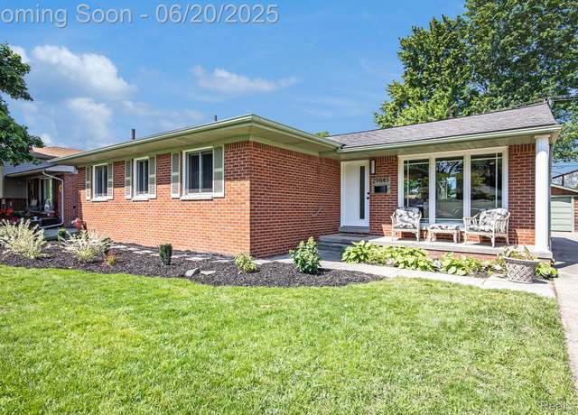 Property at 29843 Norma Dr, Warren, MI 48093, 3 beds, 2 baths