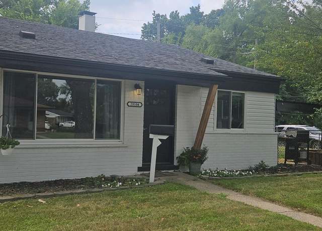 Property at 28104 Park Ct, Madison Heights, MI 48071, 3 beds, 1 bath