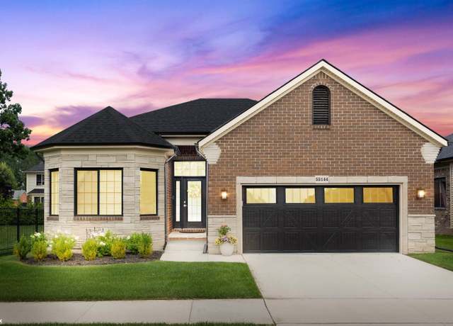 Property at 55144 Saint Paul Dr, Macomb Township, MI 48042, 2 beds, 2 baths