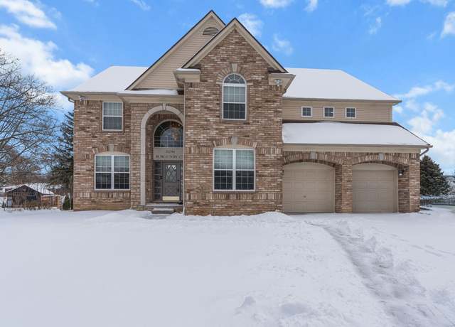 Property at 35316 Burgundy Ct, Sterling Heights, MI 48312, 5 beds, 3 baths