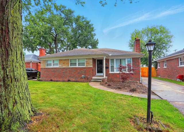 Property at 21629 Yale St, St Clair Shores, MI 48081, 3 beds, 2 baths