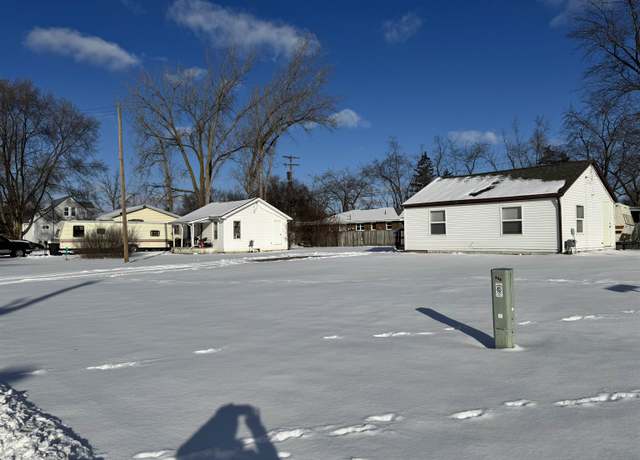 Property at 410/412/414/416 Sam St, Midland, MI 48642