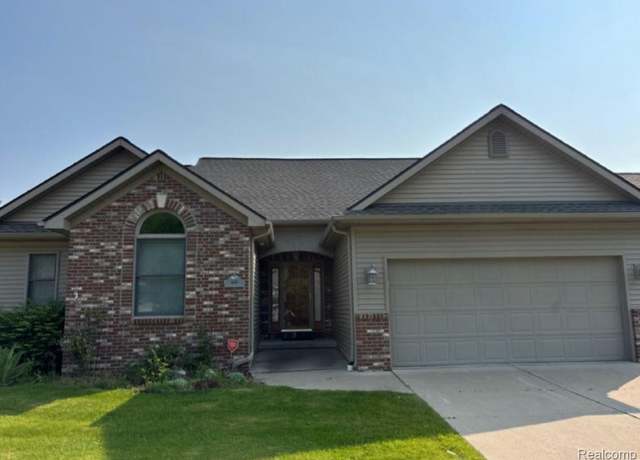 Property at 1410 Mallard Dr #57, Burton, MI 48509, 3 beds, 3 baths