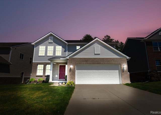 Property at 21422 Navarra Dr, South Lyon, MI 48178, 4 beds, 2.5 baths