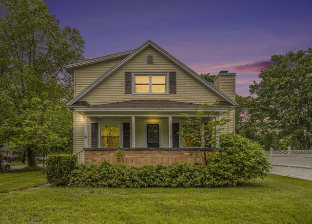 Property at 730 S Hanover St, Hastings, MI 49058, 4 beds, 2 baths