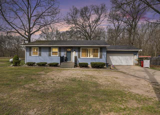 Property at 10585 S Spruce Ave, Grant, MI 49327, 3 beds, 1 bath