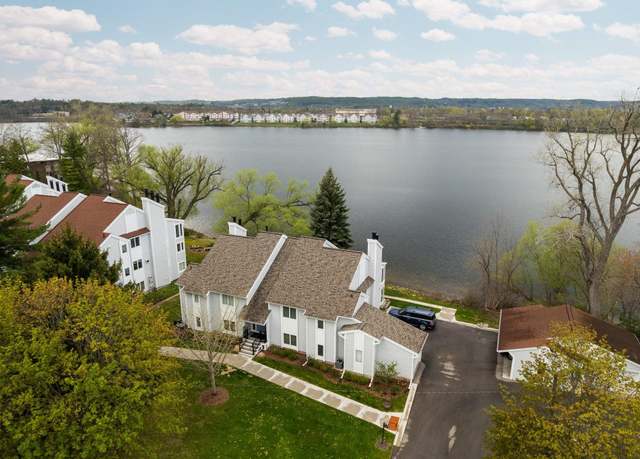 Property at 710 Centre Pl, Traverse City, MI 49686, 1 bed, 1 bath