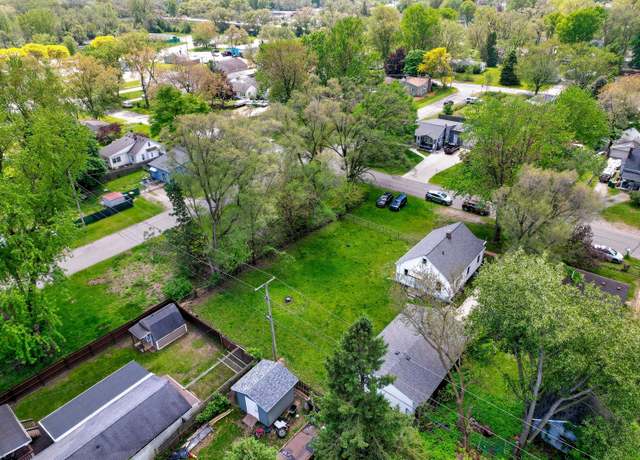 Property at 132 Jerome Ave, Ypsilanti, MI 48198, 3 beds, 1 bath