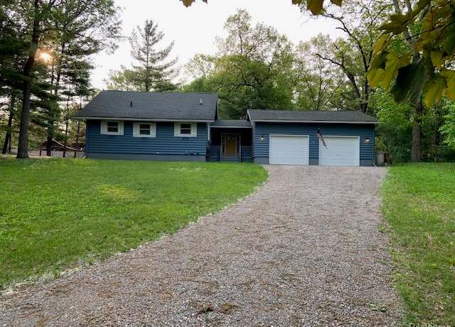 Property at 4798 Hillcrest Dr, Caseville, MI 48725, 4 beds, 2 baths