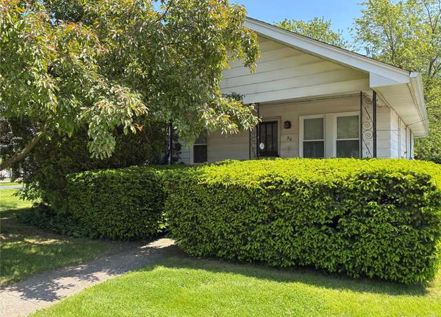 Property at 28 Lincoln St, Oxford, MI 48371, 2 beds, 1 bath