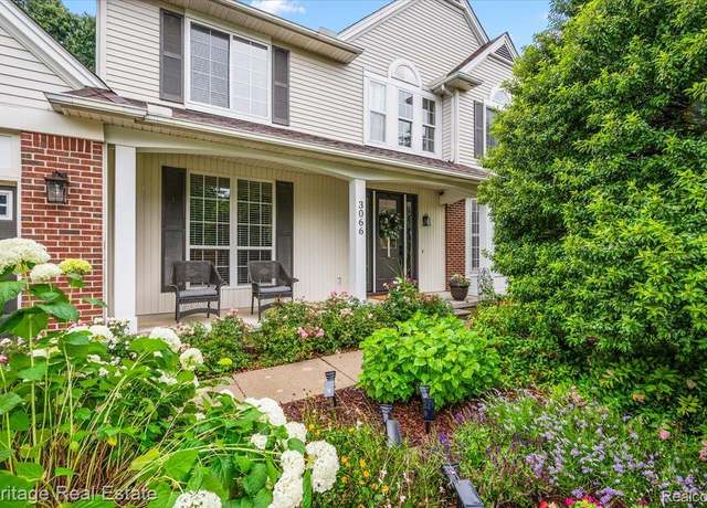 Property at 3066 Waldon Park Dr, Orion, MI 48359, 4 beds, 2.5 baths