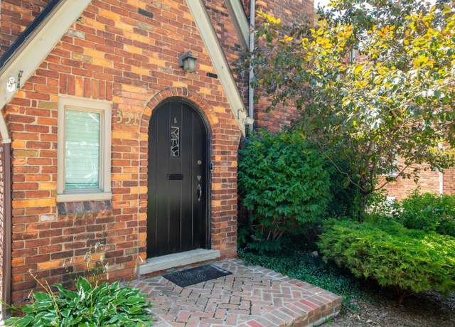 Property at 331 Mckinley Rd, Grosse Pointe Farms, MI 48236, 2 beds, 2.5 baths