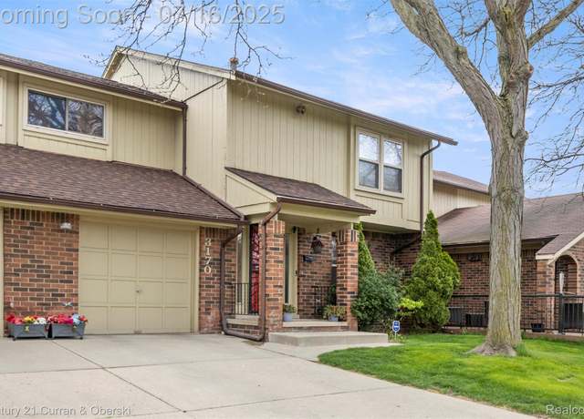 Property at 3170 Woods Cir, Detroit, MI 48207, 4 beds, 2.5 baths