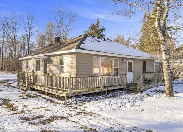 Property at 2625 Alger Rd, Port Huron, MI 46060, 3 beds, 1 bath
