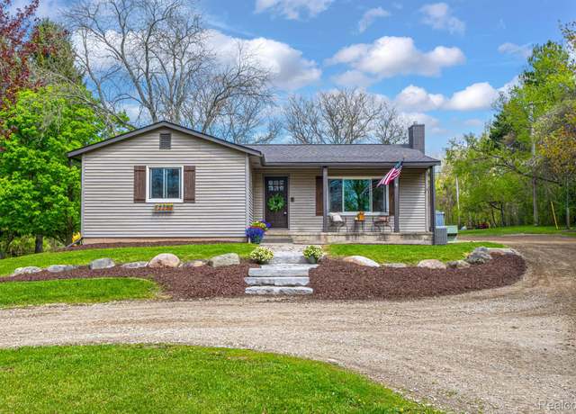 Property at 1205 Mckail Rd, Leonard, MI 48367, 3 beds, 1.5 baths
