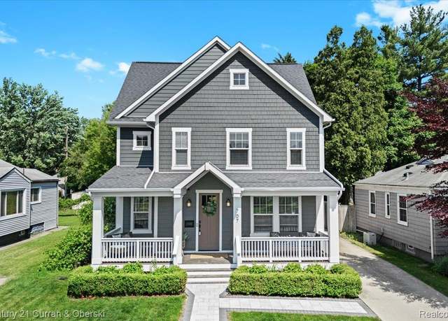 Property at 707 S Altadena Ave, Royal Oak, MI 48067, 4 beds, 3 baths