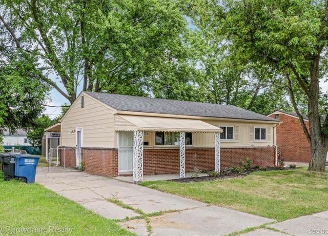 Property at 32116 Palmer Rd, Westland, MI 48186, 3 beds, 1.5 baths