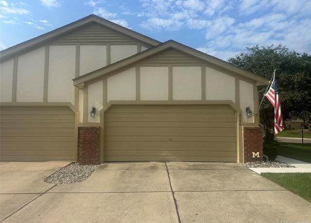 Property at 18496 Valleybrook Ln, Clinton Charter Township, MI 48038, 2 beds, 2 baths
