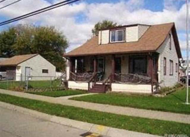 Property at 23703 Donald Ave, Eastpointe, MI 48021, 3 beds, 2 baths