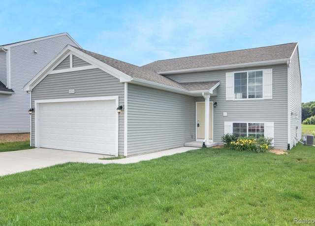 Property at 2909 Sycamore River Dr, Fowlerville, MI 48836, 4 beds, 2 baths