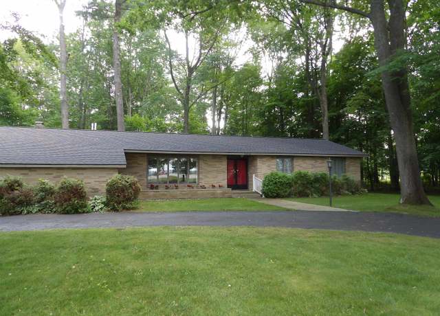 Property at 5314 E M-55, Cadillac, MI 49601, 3 beds, 3 baths