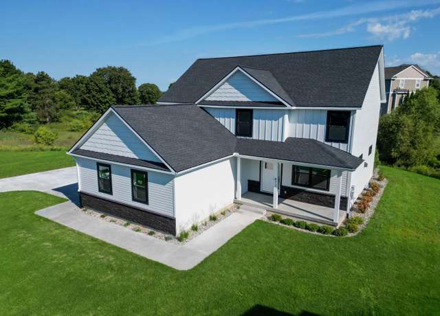 Property at 872 Vienna Way, East Bay Township, MI 49696, 3 beds, 2.5 baths