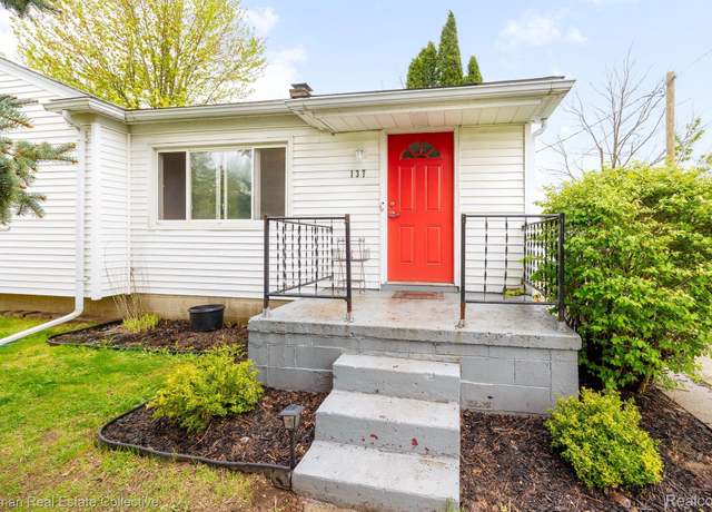Property at 137 W Sheffield Ave, Pontiac, MI 48340, 3 beds, 1 bath