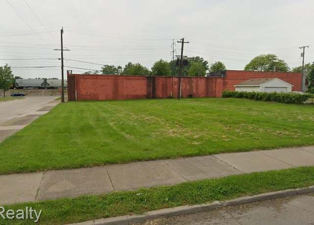 Property at 1305 Ferney St, Dearborn, MI 48120