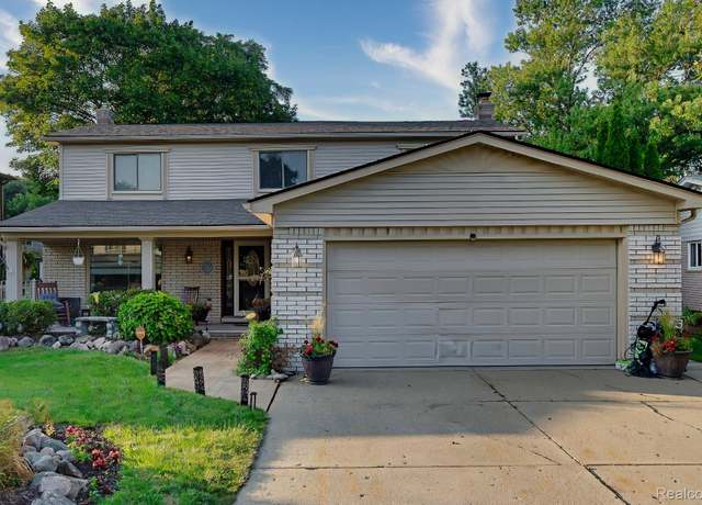 Property at 42928 Versailles Rd, Canton, MI 48187, 4 beds, 2.5 baths