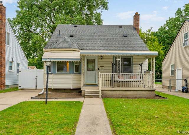 Property at 24368 Hopkins St, Dearborn Heights, MI 48125, 3 beds, 1 bath