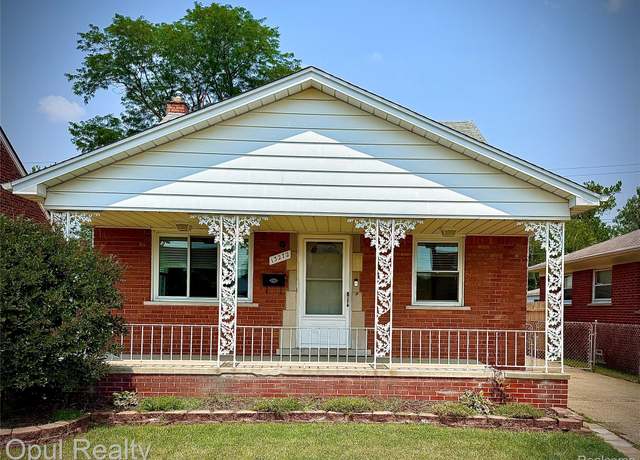 Property at 13272 Callender St, Southgate, MI 48195, 3 beds, 2 baths