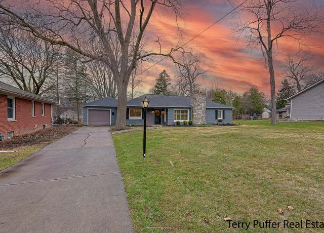 Property at 123 Holmdene Blvd NE, Grand Rapids, MI 49503, 2 beds, 1 bath