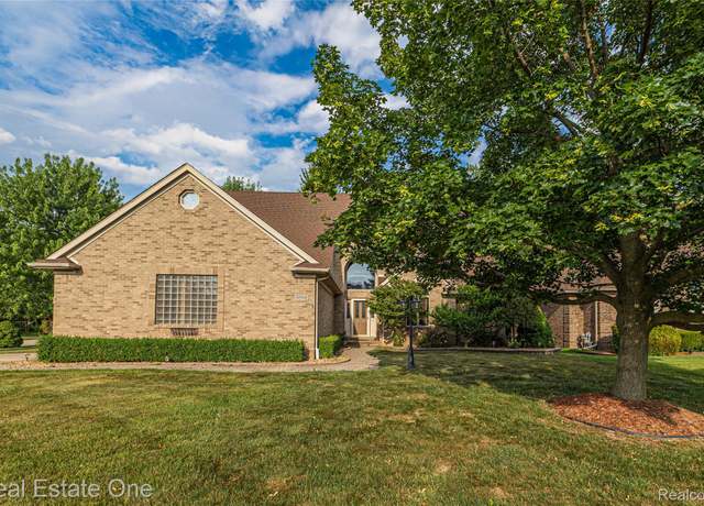 Property at 51992 Boland Rd, Chesterfield, MI 48047, 4 beds, 3.5 baths