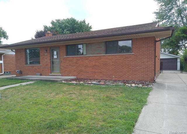 Property at 4460 Buckingham Dr, Warren, MI 48092, 3 beds, 1.5 baths