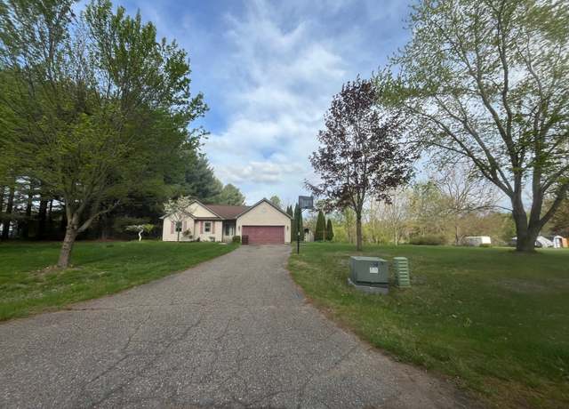 Property at 4564 Leeward Dr, Pleasant Lake, MI 49272, 3 beds, 2 baths