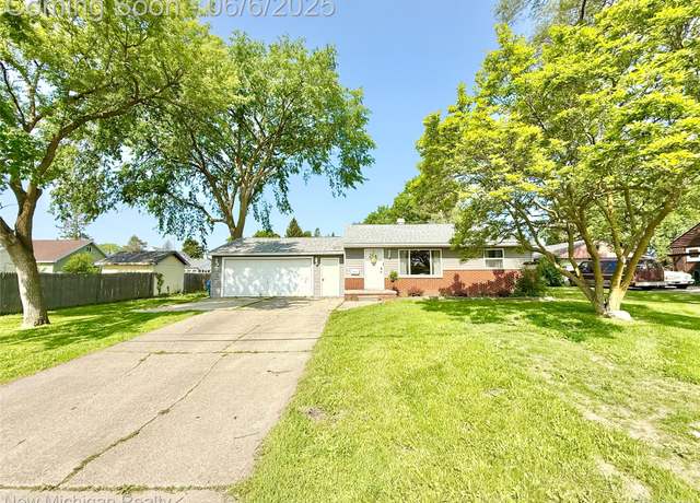 Property at 613 Oda St, Davison, MI 48423, 2 beds, 1 bath