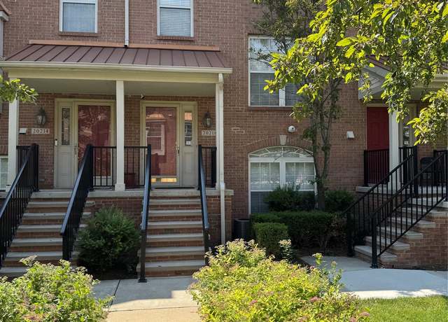 Property at 20218 Rodeo Ct, Southfield, MI 48075, 2 beds, 2.5 baths