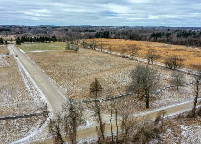 Property at 1270 Parks Rd Rd, Oakland, MI 48363