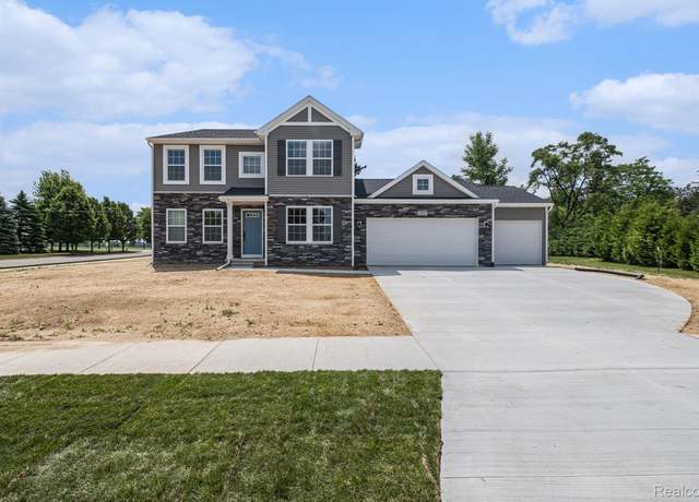 Property at 1013 Lancaster St, Lapeer, MI 48446, 4 beds, 3.5 baths