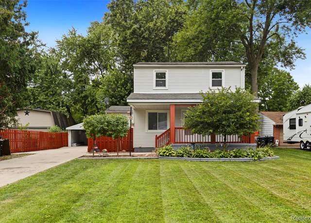 Property at 18411 Foch St, Livonia, MI 48152, 3 beds, 2 baths